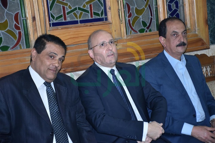 بالصور.. عزاء شقيق محافظ الاسكندرية بحضور ابراهيم محلب بمسجد عمر مكرم بوسط البلد بالصور.. عزاء شقيق محافظ الاسكندرية بحضور ابراهيم محلب بمسجد عمر مكرم بوسط البلد