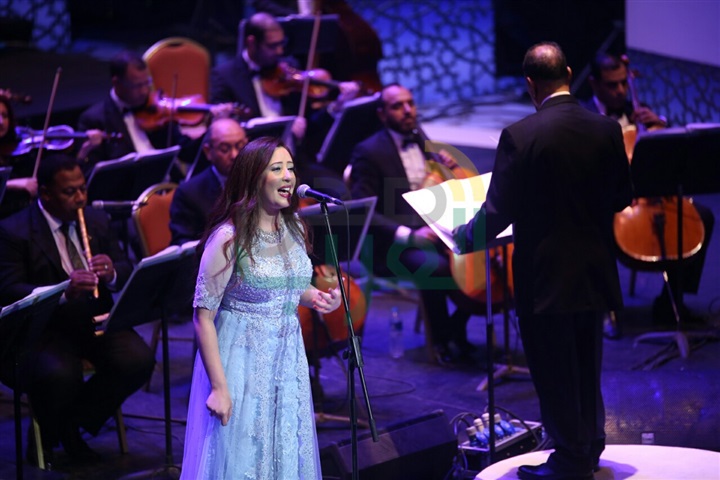 بالصور.. محمد حسن وأمنية المغربية يتألقون بحفلهم في " الموسيقي العربية" بالصور.. محمد حسن وأمنية المغربية يتألقون بحفلهم في " الموسيقي العربية"