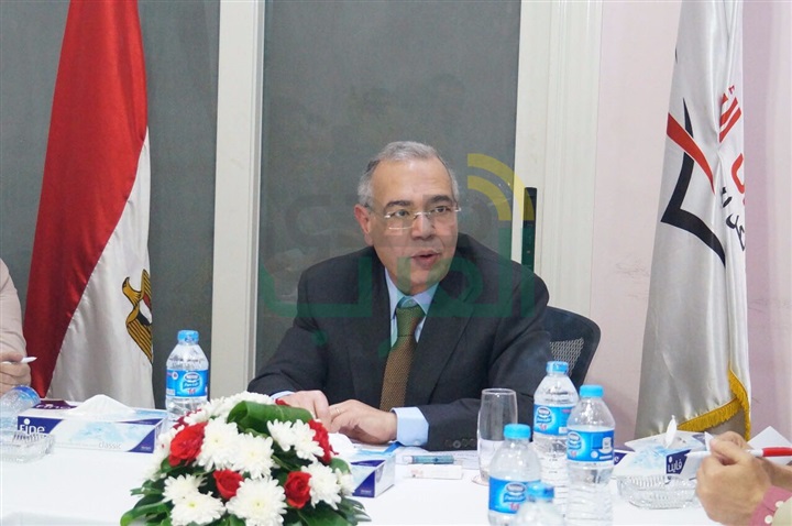 بالصور.. رئيس "المصريين الأحرار" يضع خطة دعم السيسي في الانتخابات بالصور.. رئيس "المصريين الأحرار" يضع خطة دعم السيسي في الانتخابات