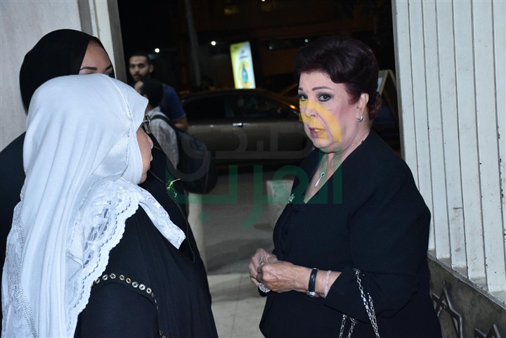 بالصور.. عزاء اللواء ناصر حمدي شقيق الفنانة شهيرة بالصور.. عزاء اللواء ناصر حمدي شقيق الفنانة شهيرة