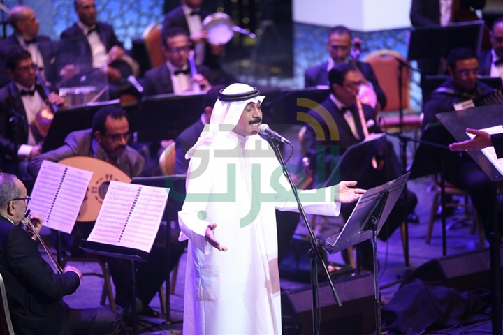 بالصور.. الكويتى "عبد الله الرويشد" يفتتح حفله باغنية مصر التي في خاطري بالصور.. الكويتى "عبد الله الرويشد" يفتتح حفله باغنية مصر التي في خاطري
