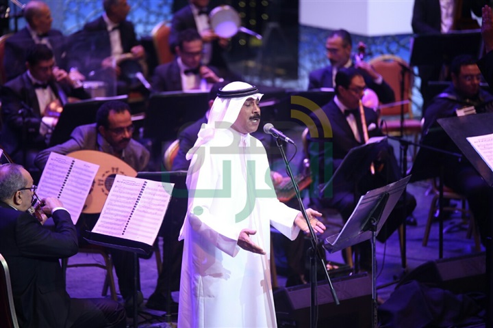 بالصور.. الكويتى "عبد الله الرويشد" يفتتح حفله باغنية مصر التي في خاطري بالصور.. الكويتى "عبد الله الرويشد" يفتتح حفله باغنية مصر التي في خاطري