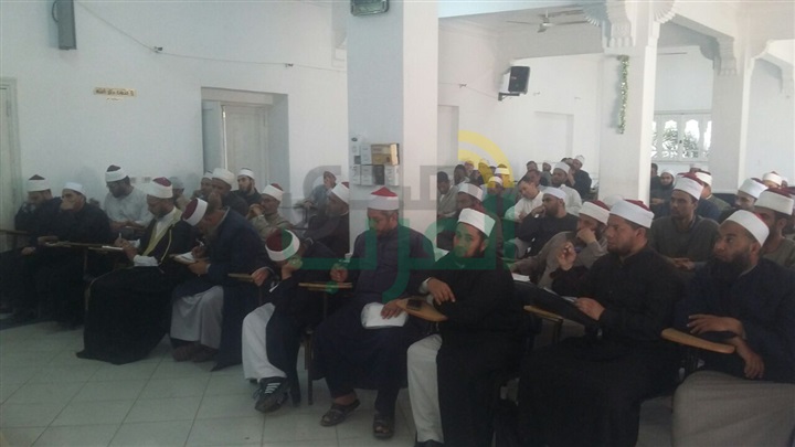 "  أئمة الأوقاف بالإسكندرية يختتمون الدورة التدربية " التأهيل طريق النجاح "
