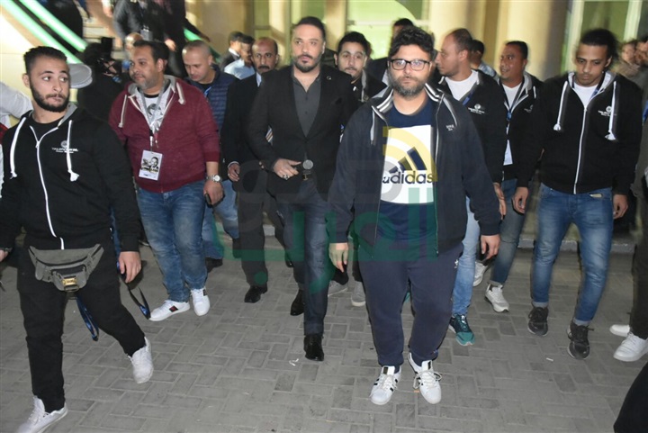 بالصور.. رامي عياش بحفل كامل العدد وشعار "لم يغب أحد" بالصور.. رامي عياش بحفل كامل العدد وشعار "لم يغب أحد"