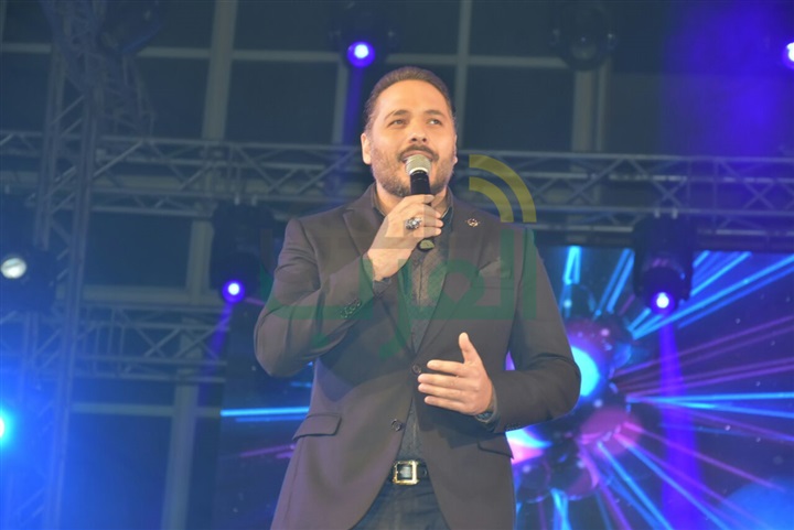 بالصور.. رامي عياش بحفل كامل العدد وشعار "لم يغب أحد" بالصور.. رامي عياش بحفل كامل العدد وشعار "لم يغب أحد"