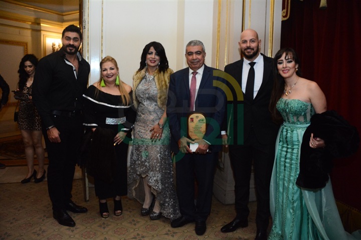 بالصور.. تكريم نجوم الفن والغناء بحفل افتتاح مونديال الإذاعة والتليفزيون بالصور.. تكريم نجوم الفن والغناء بحفل افتتاح مونديال الإذاعة والتليفزيون