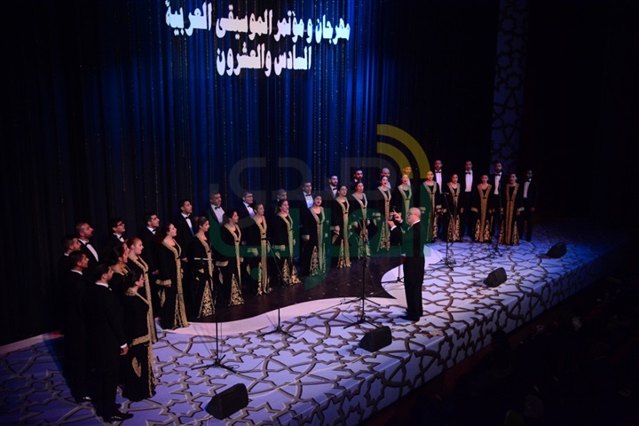 بالصور.. السورية "رويدا عطية" تبدأ حفلها الآن ضمن فعاليات مهرجان الموسيقى العربية بالصور.. السورية "رويدا عطية" تبدأ حفلها الآن ضمن فعاليات مهرجان الموسيقى العربية