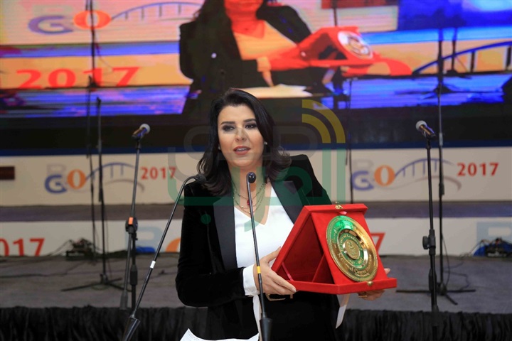  بالصور.. تكريم منى الشاذلي وعمداء المعهد القومي السابقين في اليوبيل الذهبي بالصور.. تكريم منى الشاذلي وعمداء المعهد القومي السابقين في اليوبيل الذهبي