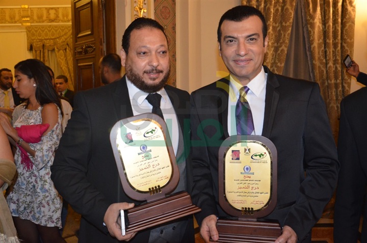 بالصور.. تكريم نجوم الفن والغناء بحفل افتتاح مونديال الإذاعة والتليفزيون بالصور.. تكريم نجوم الفن والغناء بحفل افتتاح مونديال الإذاعة والتليفزيون