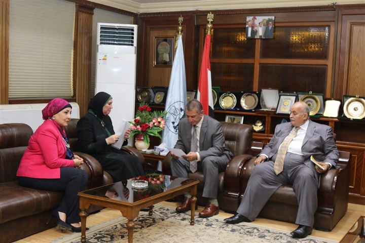 بالصور.. "نصر وجامع " يبحثان تمويل المشروعات متناهية الصغر بكفر الشيخ 