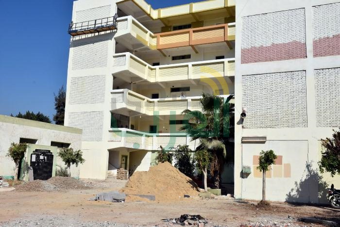 محافظ الشرقية فى جولة تفقدية لمدارس الزقازيق الثانوية العسكرية والرياضية والفندقية