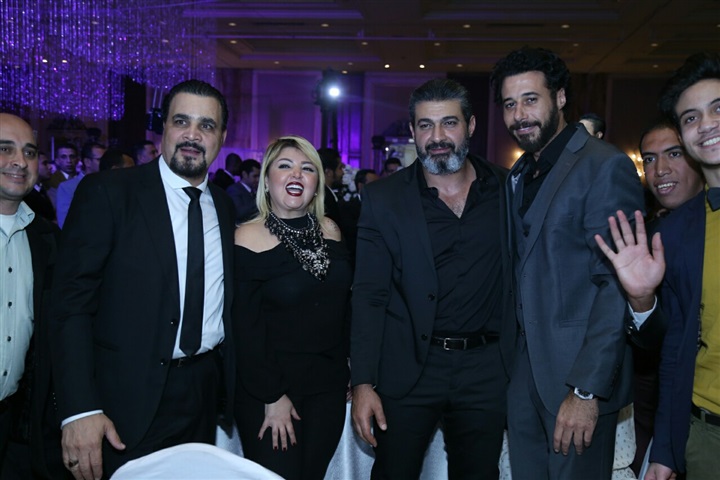 مصطفي حجاج يشعل حفل زفاف مصطفى أبو سريع
