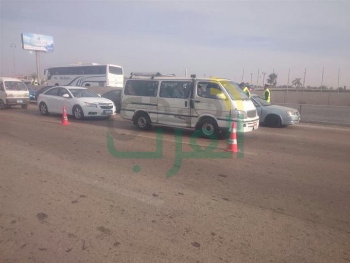 بالصور.. ضبط 7018 مخالفة و11 "حشاش" فى حملة على الطرق السريعة