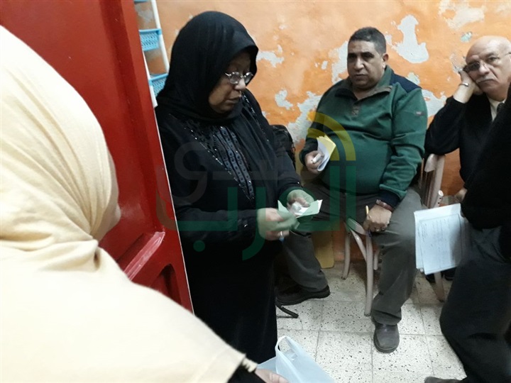 ‎تضامن الأسكندرية تصرف مساعدات عاجلة للمتضررين من انهيار عقار "كرموز"