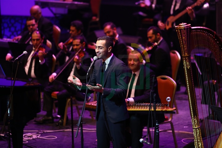 عمر خيرت و امينه خيرت ومحمد الشرنوبى فى ليله من ليالى مهرجان الموسيقى العربيه 