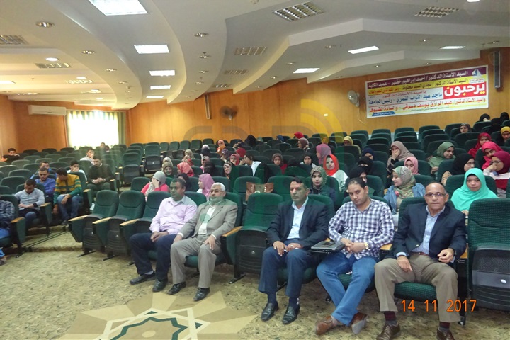 بالصور.. ندوة في جامعة كفر الشيخ عن الصدق والكذب 