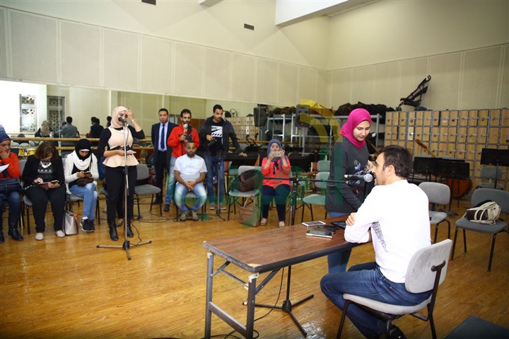 بالصور.. بدأ المؤتمر الصحفي الخاص بصابر الرباعي بدار الأوبرا المصرية