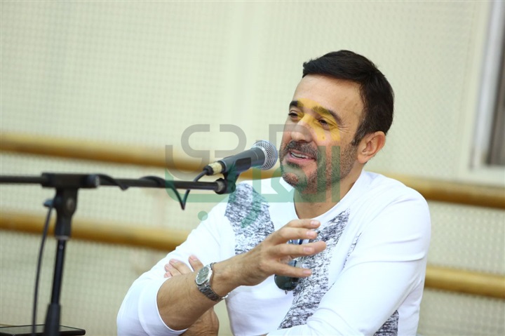 بالصور.. بدأ المؤتمر الصحفي الخاص بصابر الرباعي بدار الأوبرا المصرية