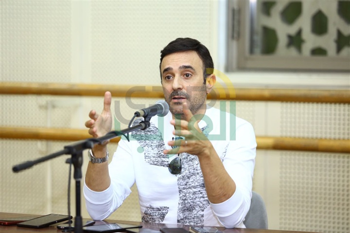 بالصور.. بدأ المؤتمر الصحفي الخاص بصابر الرباعي بدار الأوبرا المصرية