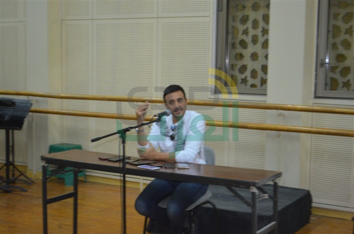 بالصور.. بدأ المؤتمر الصحفي الخاص بصابر الرباعي بدار الأوبرا المصرية