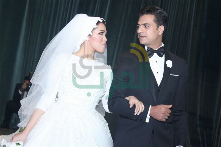 بالصور.. زفاف الفنان مصطفى ابو سريع وسط نجوم الفن والغناء بالصور.. زفاف الفنان مصطفى ابو سريع وسط نجوم الفن والغناء
