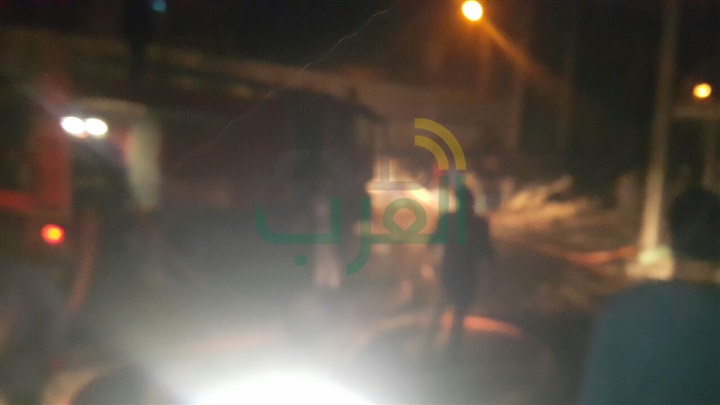 بالصور.. السيطرة على حريق بمطحن فى دسوق بكفر الشيخ