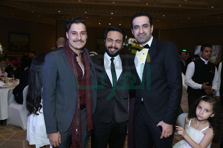 بالصور.. زفاف الفنان مصطفى ابو سريع وسط نجوم الفن والغناء بالصور.. زفاف الفنان مصطفى ابو سريع وسط نجوم الفن والغناء