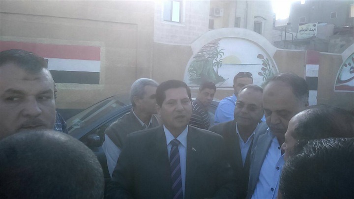 بالصور.. 19 أتوبيس وسيارة تقل 65 معلم لسد عجز مدارس الحامول في كفر الشيخ