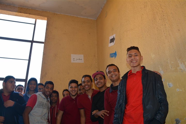 التعليم تطبق تدريب ميداني لإخلاء مدرسة لمواجهة الكوارث والأزمات