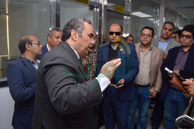 محافظ كفر الشيخ: المدينة السمكية الصناعية حولت "غليون" من منفذ للهجرة غير الشرعية إلي قبله للشباب محافظ كفر الشيخ: المدينة السمكية الصناعية حولت "غليون" من منفذ للهجرة غير الشرعية إلي قبله للشباب