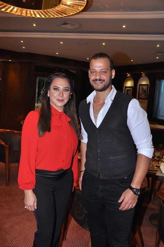 بالصور.. حسين فهمي وسولاف فواخرجي للمشاركة في مؤتمر مسلسل "خط ساخن" بالصور.. حسين فهمي وسولاف فواخرجي للمشاركة في مؤتمر مسلسل "خط ساخن"