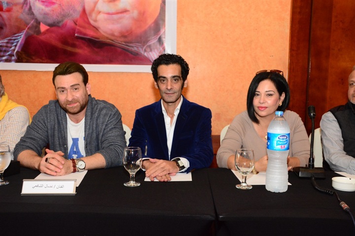 بالصور.. حسين فهمي وسولاف فواخرجي للمشاركة في مؤتمر مسلسل "خط ساخن" بالصور.. حسين فهمي وسولاف فواخرجي للمشاركة في مؤتمر مسلسل "خط ساخن"