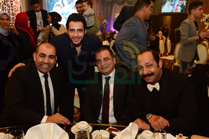 شاهد.. الصور الاولى من زفاف نجمه مسرح مصر ويزو شاهد.. الصور الاولى من زفاف نجمه مسرح مصر ويزو