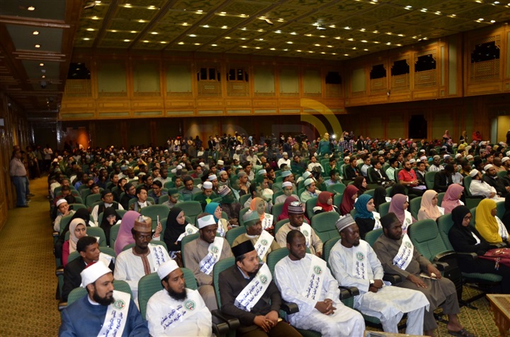 المكتب الكويتي للمشروعات الخيرية بالقاهرة يقيم حفله السنوي لتكريم خريجي الأزهر
