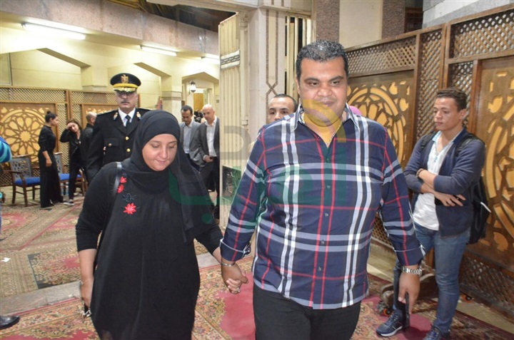 بالصور.. نجوم الفن يواسون نسرين امين في وفاة والدها بالصور.. نجوم الفن يواسون نسرين امين في وفاة والدها
