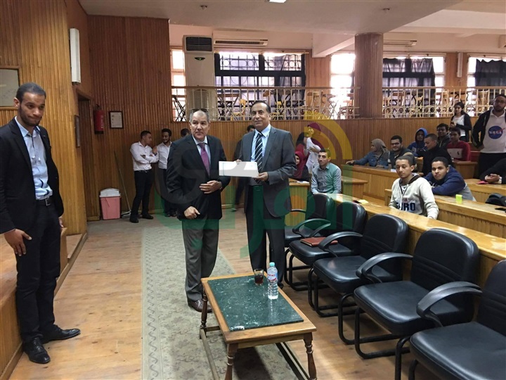ندوة بعلوم الإسكندرية لتوعية الطلاب بمجال صناعة البترول