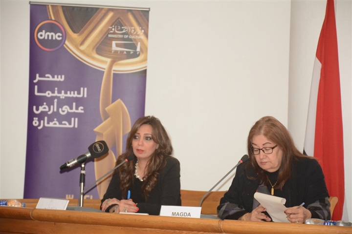 بالصور.. ندوة العنف ضد المرأة بحضور يسرا والعدل على هامش مهرجان القاهرة
