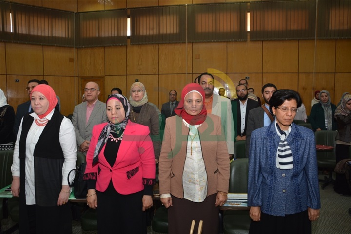 دقيقة حداد على شهداء مسجد الروضة فى مستهل وقائع المؤتمر الدولى  بطب أسيوط