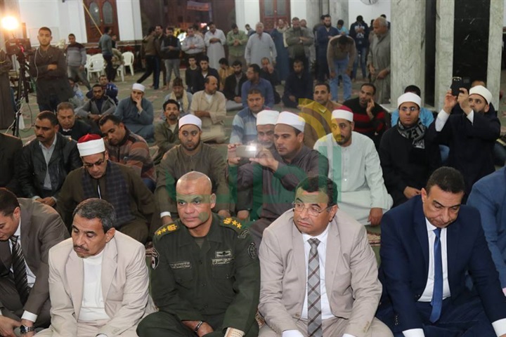 بالصور..محافظ كفر الشيخ ومدير الأمن يشهدان احتفال الأوقاف بالمولد النبوى الشريف