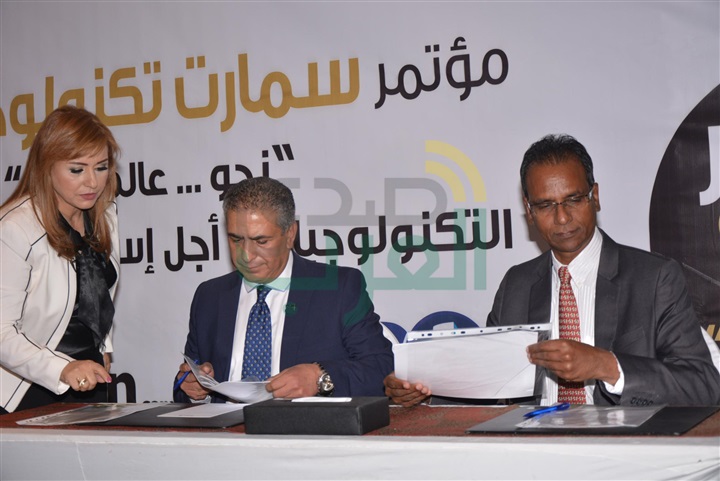 بالصور منى بروما تدشن أول قناة إلكترونية بتقنية الانتراكتف بالصور منى بروما تدشن أول قناة إلكترونية بتقنية الانتراكتف