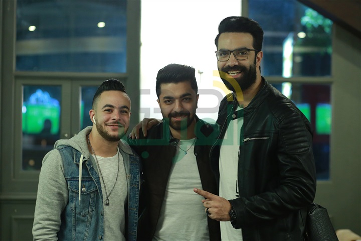 بالصور.. محمد منصور يحتفل بعيد ميلاده بحضور النجوم بالصور.. محمد منصور يحتفل بعيد ميلاده بحضور النجوم
