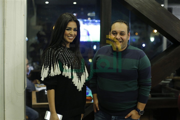 بالصور.. محمد منصور يحتفل بعيد ميلاده بحضور النجوم بالصور.. محمد منصور يحتفل بعيد ميلاده بحضور النجوم