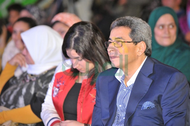 بالصور.. علي الحجار يحتفل بتوقيع البومه وسط جمهوره بأحد مولات التجمع بالصور.. علي الحجار يحتفل بتوقيع البومه وسط جمهوره بأحد مولات التجمع