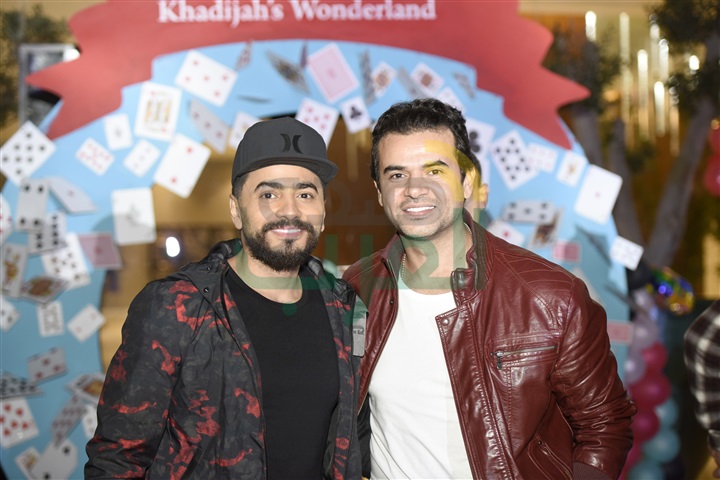 بالصور.. وليد منصور يحتفل بعيد ميلاد خديجة بحضور كثيف للنجوم على رأسهم تامر حسني بالصور.. وليد منصور يحتفل بعيد ميلاد خديجة بحضور كثيف للنجوم على رأسهم تامر حسني