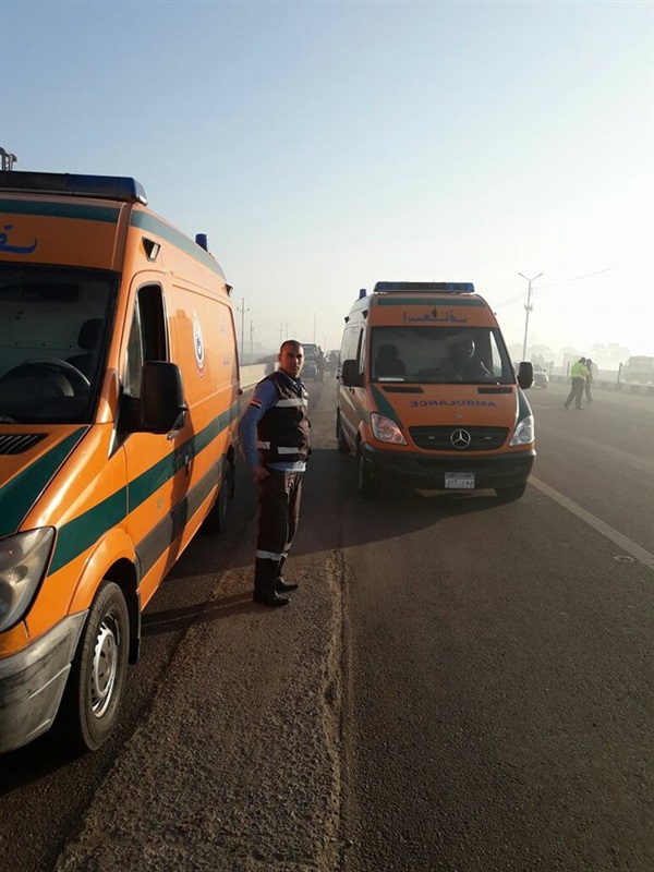 الدفع بـ13 سيارة إسعاف لنقل 26 مصابًا بحادث علي الطريق الدولي الساحلي بكفر الشيخ