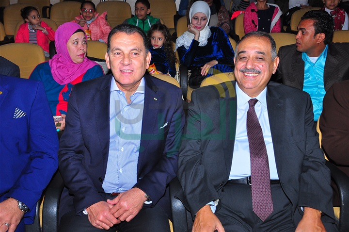 تكريم عفاف شعيب فى احتفالية الأيتام والمعاقين برعاية زين السادات تكريم عفاف شعيب فى احتفالية الأيتام والمعاقين برعاية زين السادات