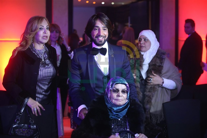 بالصور.. نجمات الفن والإعلام والمجتمع يتوافدن على الديفيليه السنوي الثامن لـ "هاني البحيري" بالصور.. نجمات الفن والإعلام والمجتمع يتوافدن على الديفيليه السنوي الثامن لـ "هاني البحيري"