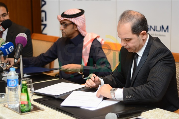 بالصور.. التلفزيون السعودي يتعاقد علي مسلسل الزعيم رمضان المقبل بالصور.. التلفزيون السعودي يتعاقد علي مسلسل الزعيم رمضان المقبل