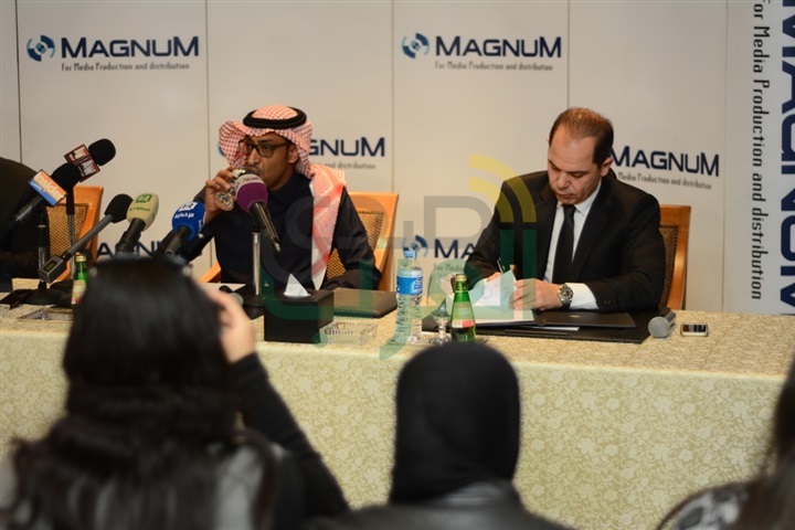 بالصور.. التلفزيون السعودي يتعاقد علي مسلسل الزعيم رمضان المقبل بالصور.. التلفزيون السعودي يتعاقد علي مسلسل الزعيم رمضان المقبل
