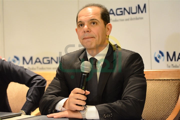 بالصور.. التلفزيون السعودي يتعاقد علي مسلسل الزعيم رمضان المقبل بالصور.. التلفزيون السعودي يتعاقد علي مسلسل الزعيم رمضان المقبل